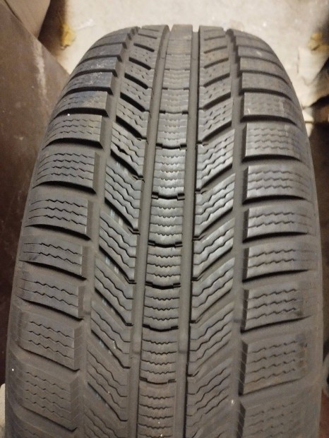 Continental TS 870 P 205 / 60 R16 téligumik 4 DB
