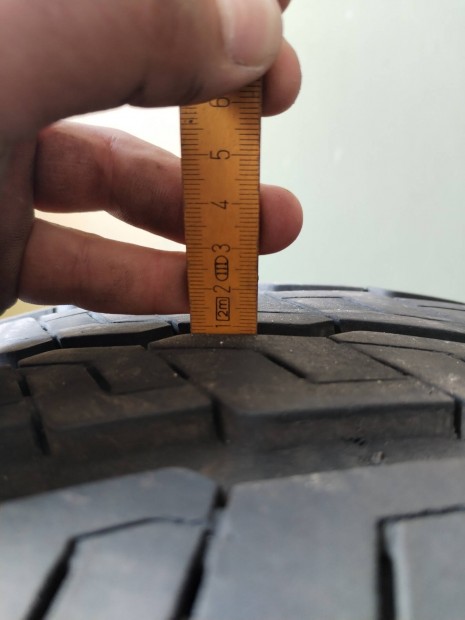 Continental Vancocamper 225 75 R16 CP