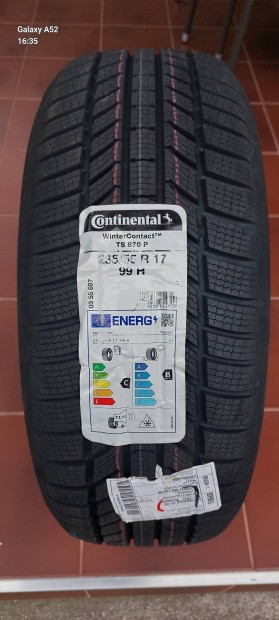 Continental Winter Contact 235/55 R 17 j tligumi 2 db 
