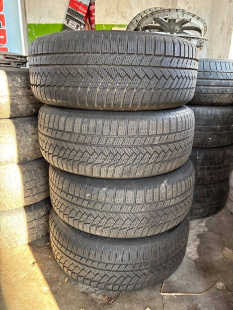 Continental Wintercontact 225/55 R17 tli gumi garnitra DOT2021