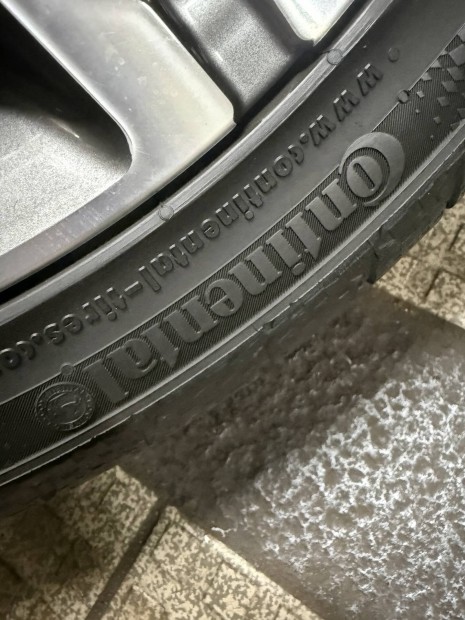 Continental  4db nyári 205/45 R17 eladó!