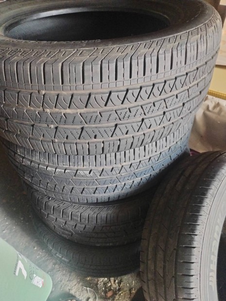 Continental cross contact 235/55 r17