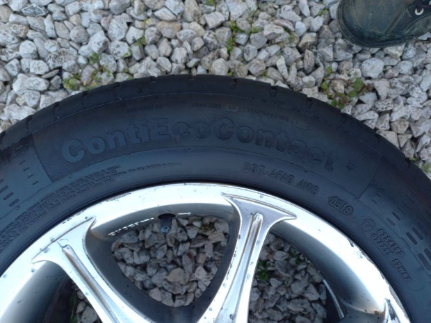 Continental nyri gumi 185/65 R15+ HRS Alufelni