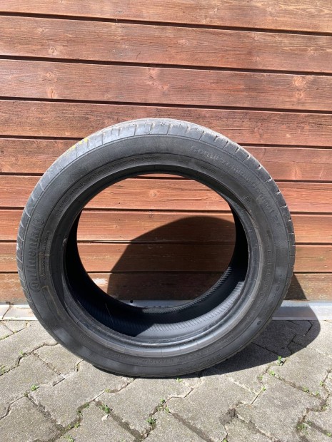 Continental nyári gumi 215/55 R18