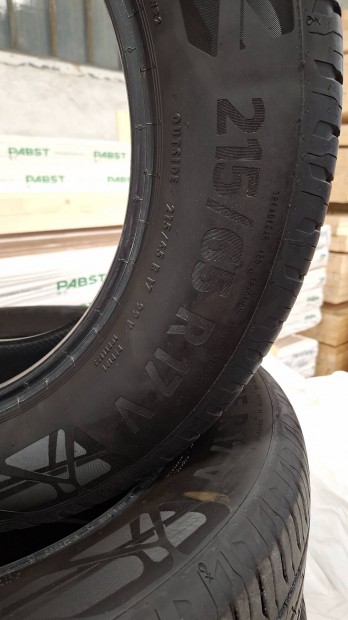 Continental ny�ri gumi elad�