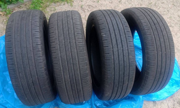 Continental nyárigumi 215/55 R17V