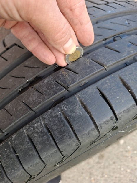 Continental ny�rigumi 225/55 R18