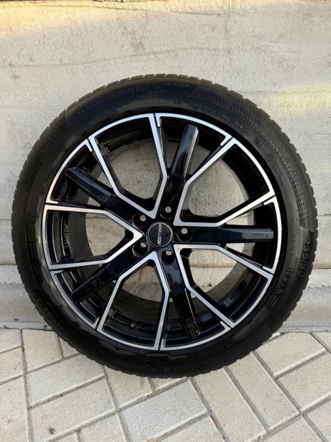 Continental téli 235/50 R19 99 V TL GMP Gunner - alufelni 19x8, 5
