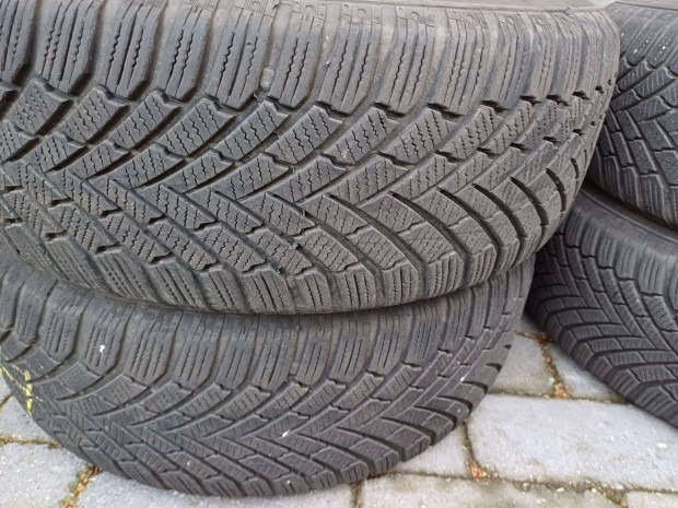 Continental teli gumiabroncs 205/55 R16