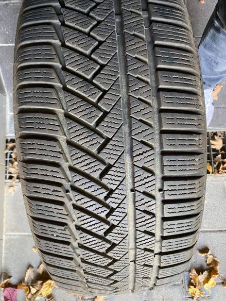 Continental téligumi 255/50R19 107V XL
