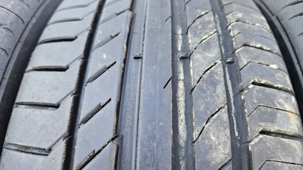 Continental újszerű 225/45 17 nyári gumi garnitúra