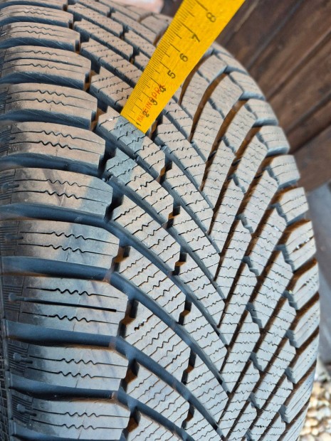 Continental winter contact TS 860 Téligumi 7mm 225/45 R17