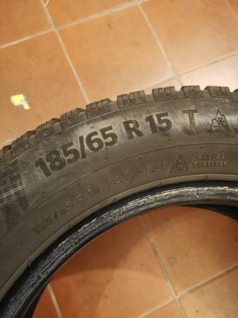Continental wintercontact téligumi 185/65 r15