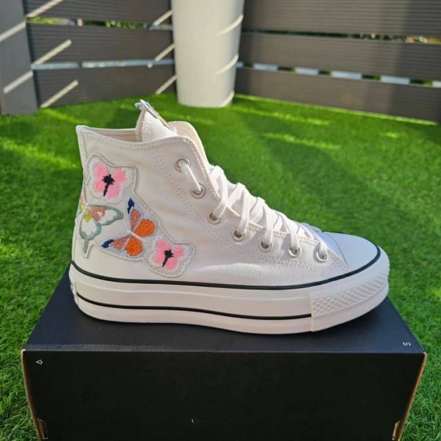 Converse Canvas Butterfly (39)