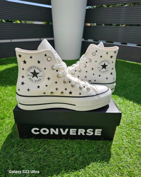 Converse Ctas Lift Hi (Több méret)