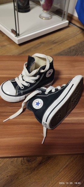 Converse gyerekcip ,,22"