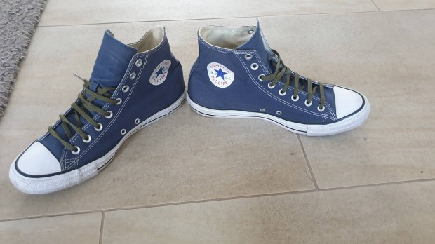 Converse j magasszr 44-es knyelmes cip 