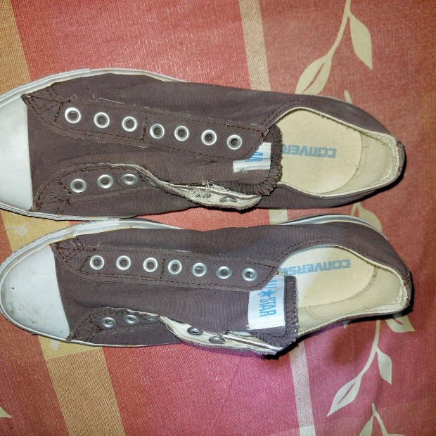 Converse vszon cip 44