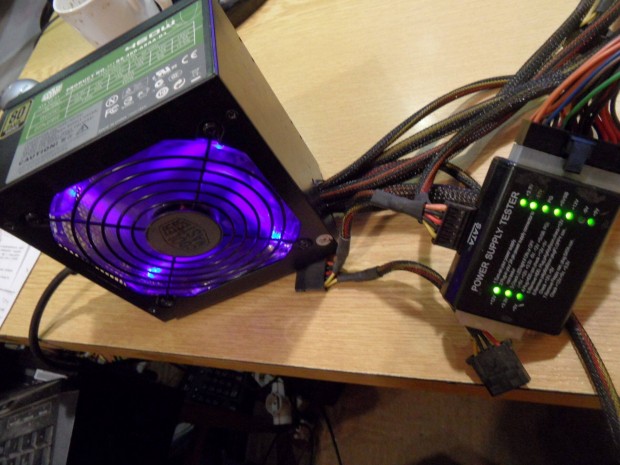 Cooler Master 460W - kk ventiltorral, 80+ hatsfok