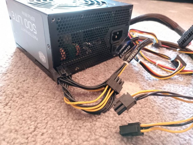 Cooler Master 500W tápegység