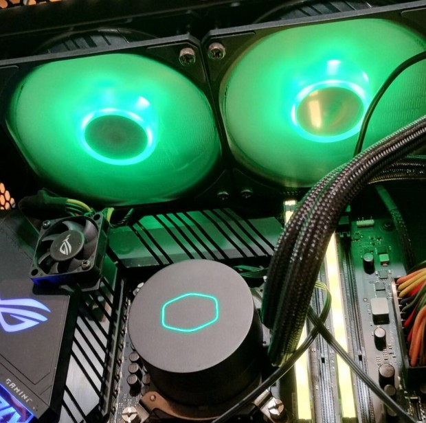 Cooler Master Masterliquid ML240L RGB V2 CPU hűtő
