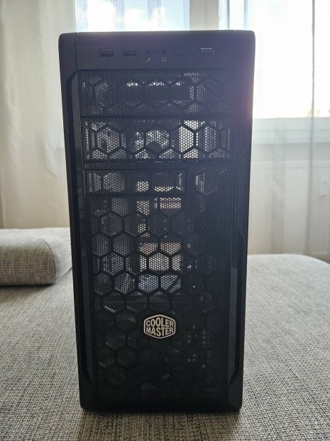 Cooler Master hz 4db ventilltorral!!!