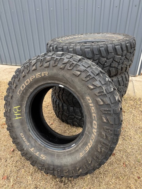 Cooper Discover STT Pro 285/75/R16