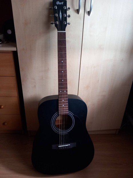 Cord akusztikus gitár