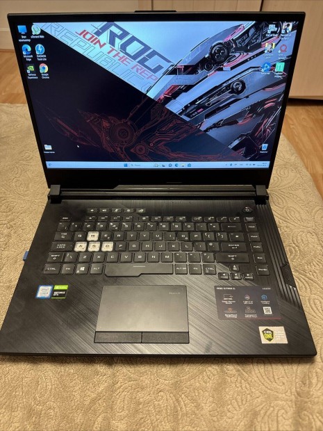 Core i7 Asus laptop zephyrus laptop eladó 32 GB DDR4 (2666 MHz)