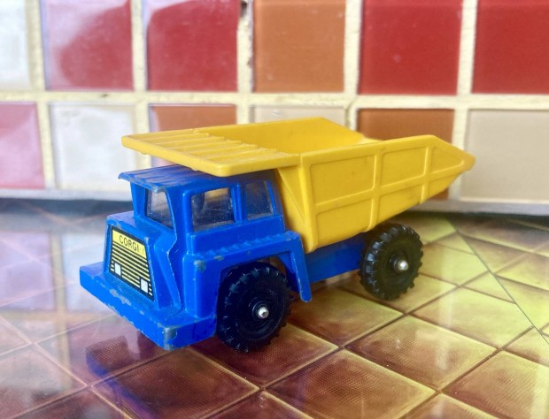 Corgi Juniors Dumper Truck