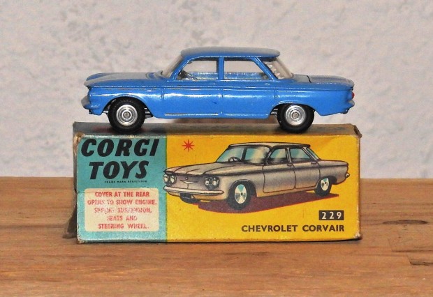 Corgi Toys 229 Chevrolet Corvair