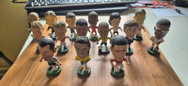 Corinthian Foci minifigurk, 15 db. Ronaldinho, Zidane, Cantona, stb