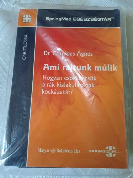 Cornides gnes- Ami rajtunk mlik knyv+DVD