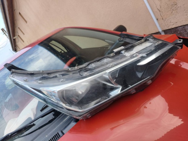 Corolla E160 / E170 jobb fnyszr 