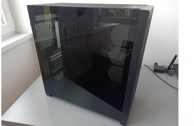 Corsair 5000D Airflow szmtgphz