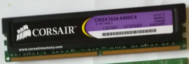 Corsair DDR2 800MHZ/CL4 RAM 1GB elad