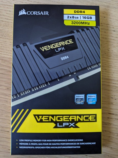 Corsair DDR4 28GB (16GB) 3200 MHz Vengeance Lpx memria