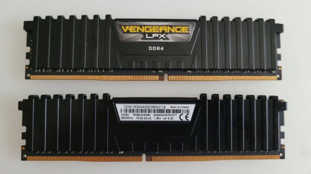 Corsair Vengeance 16GB 3600MHZ DDR4 16Gx4M2D3600C18 ( 2X8 GB )