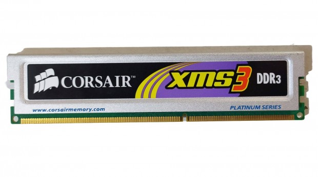 Corsair XMS3 2GB DDR3 1600MHz cl9 memória