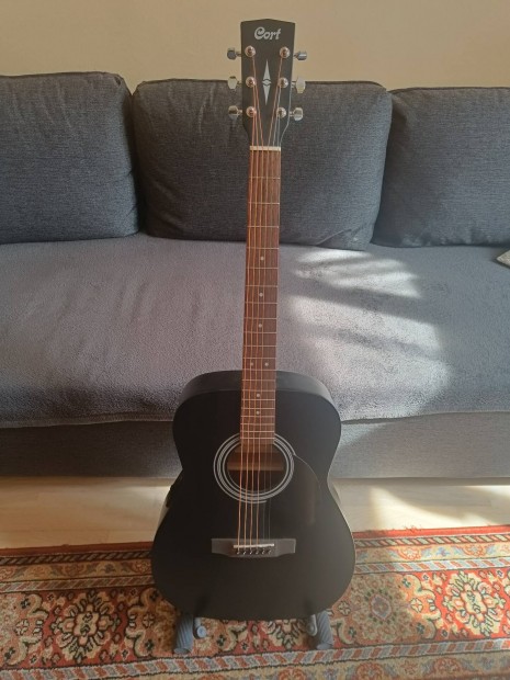 Cort AF510E BKS Elektroakusztikus gitr + Fender tok