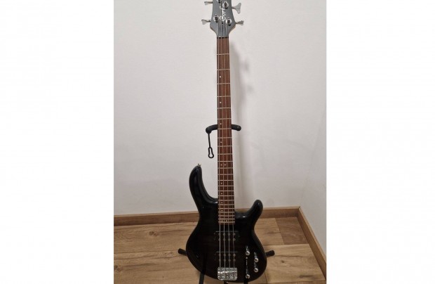 Cort Action HH4 black basszusgitr