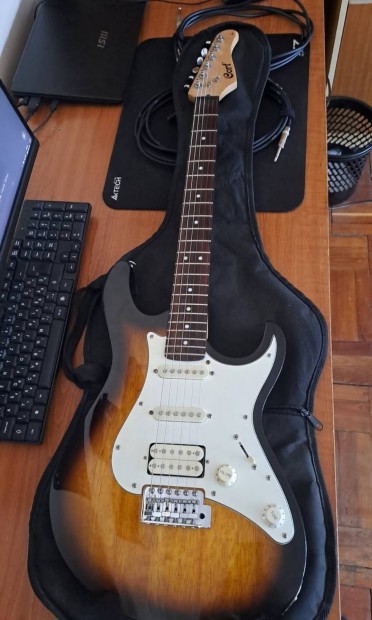Cort G210 elektromos gitár