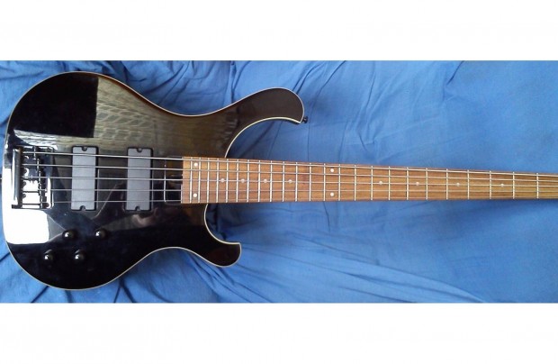 Cort T35 GC 5 húros basszusgitár