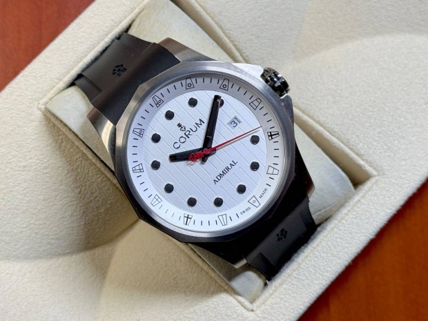 Corum Admiral's Cup Racer 47 Lgsw