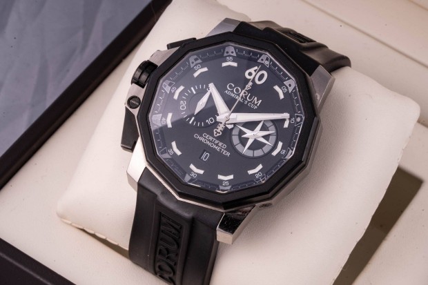 Corum Admiral's Cup Seafender 50