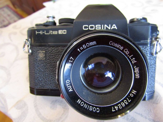Cosina (f50, F1.7), Nikon F50 (f28-70, f3.5-4.5) fnykpezk s vaku