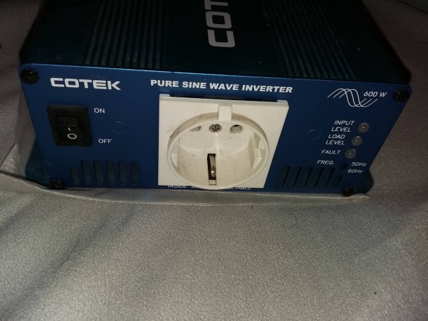 Cotek S600-248 Pure sine wave inverter