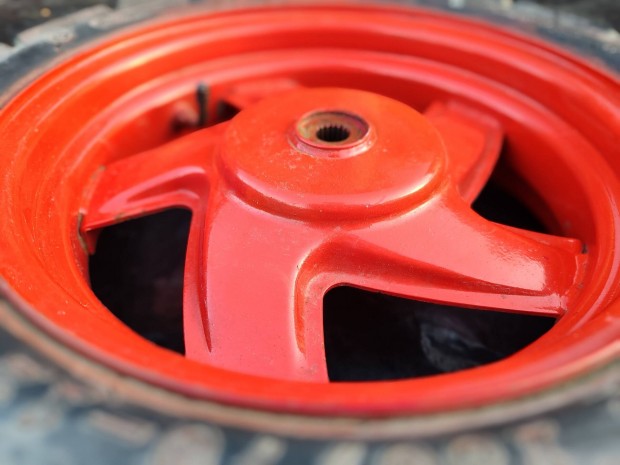 Cpi robog� h�ts� ker�k