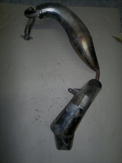 Cpi sm-sx also kipufogo rendszer