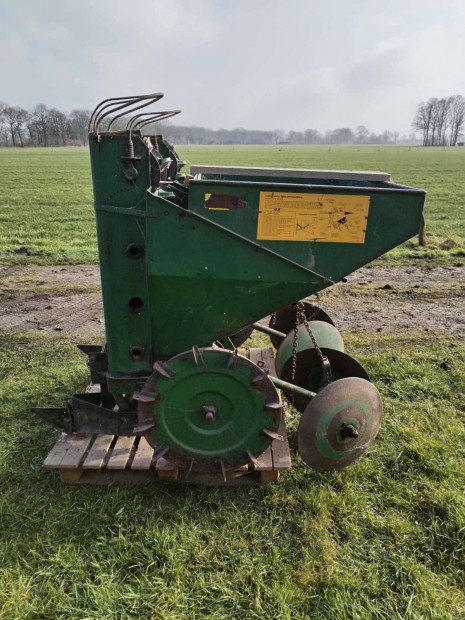 Cramer Junior 2 Soros Burgonyavet�g�p , Burgonya�ltet�